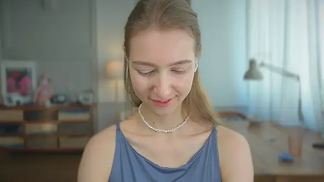 solar bella online show from February 25, 11:08 am