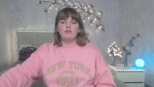 StaceyLex online show from March 12, 7:14 am