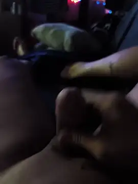 mirrowhot online show from December 14, 10:47 pm