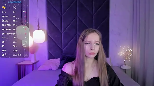 Snapshot of OliviaGentle chatting on December 20, 5:29 pm OliviaGentle online show from December 20, 5:29 pm