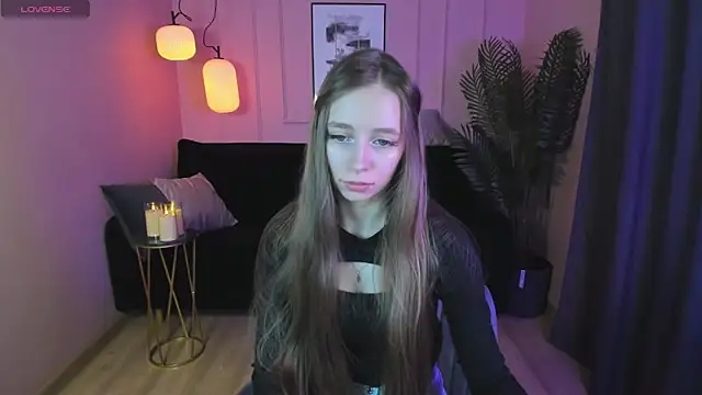 Snapshot of OliviaGentle chatting on January 2, 10:11 pm OliviaGentle online show from January 2, 10:11 pm