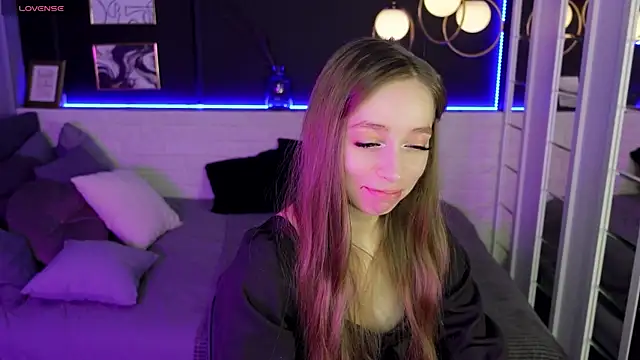 Snapshot of OliviaGentle chatting on January 12, 1:00 am OliviaGentle online show from January 12, 1:00 am