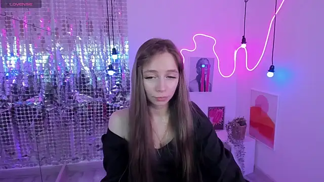 Snapshot of OliviaGentle chatting on January 18, 4:26 am OliviaGentle online show from January 18, 4:26 am