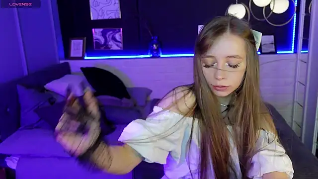 Snapshot of OliviaGentle chatting on January 25, 5:51 pm OliviaGentle online show from January 25, 5:51 pm