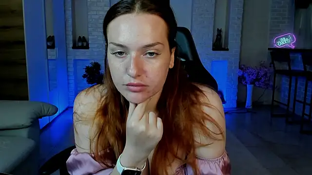 LisaElfy online show from July 19, 7:56 am