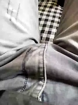 black cobra70 online show from December 25, 4:01 am