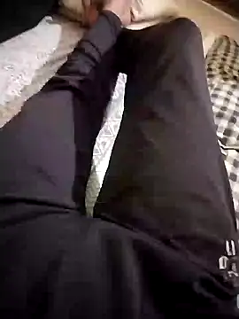 black cobra70 online show from December 25, 4:00 pm