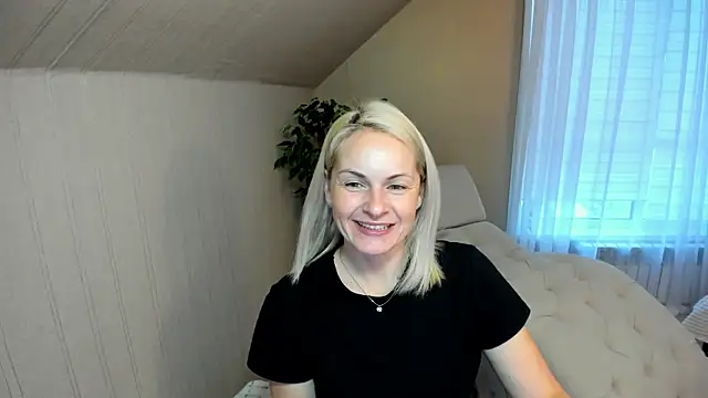 Alicee Gracee online show from December 21, 12:16 pm