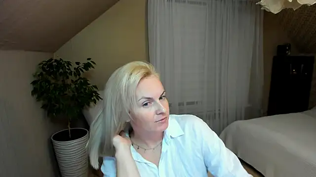 Alicee Gracee online show from January 11, 4:46 pm