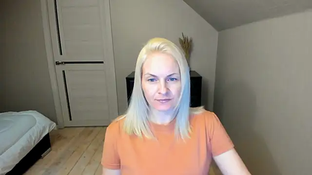 Alicee Gracee online show from March 22, 6:58 pm