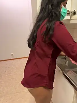 Snapshot of ScarletAss chatting on January 5, 9:57 pm ScarletAss online show from January 5, 9:57 pm