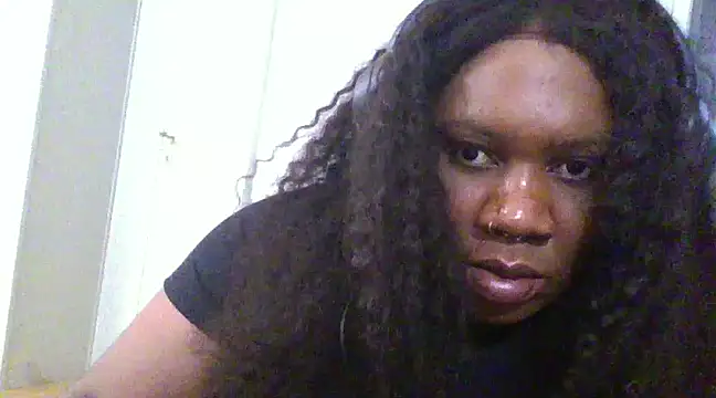 Snapshot of bonbonaumiel chatting on December 4, 4:16 pm bonbonaumiel online show from December 4, 4:16 pm