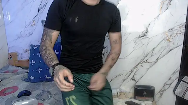 Snapshot of Dereck_Dickson chatting on February 14, 6:15 pm Dereck Dickson online show from February 14, 6:15 pm