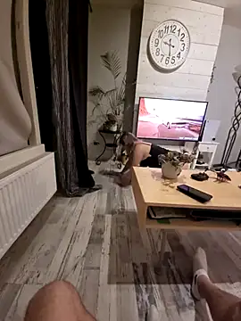 Snapshot of CoupleKitty chatting on November 10, 8:19 pm CoupleKitty online show from November 10, 8:19 pm