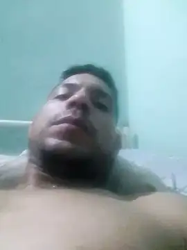 Snapshot of TormentadePecados1 chatting on January 4, 7:24 am TormentadePecados1 online show from January 4, 7:24 am