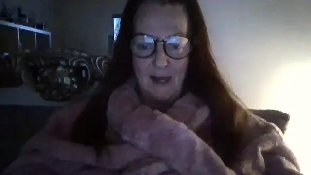 Snapshot of Tillieuk chatting on January 18, 11:08 pm Tillieuk online show from January 18, 11:08 pm