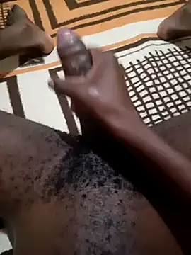 Snapshot of FuckMeNice24 chatting on December 17, 6:31 pm FuckMeNice24 online show from December 17, 6:31 pm