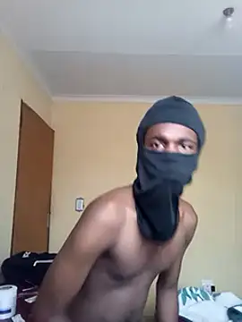 Snapshot of FuckMeNice24 chatting on December 22, 5:01 am FuckMeNice24 online show from December 22, 5:01 am