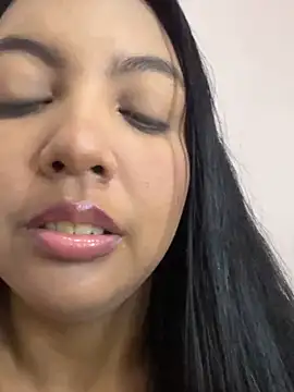 nicole fisherr online show from June 22, 2:46 am