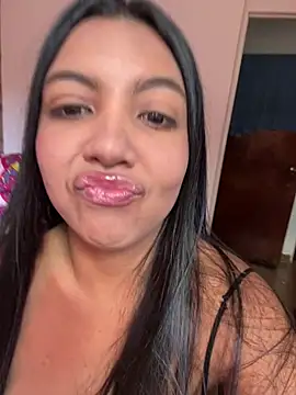 nicole fisherr online show from June 27, 8:25 pm