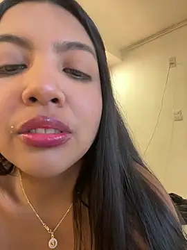 nicole fisherr online show from July 29, 10:19 pm