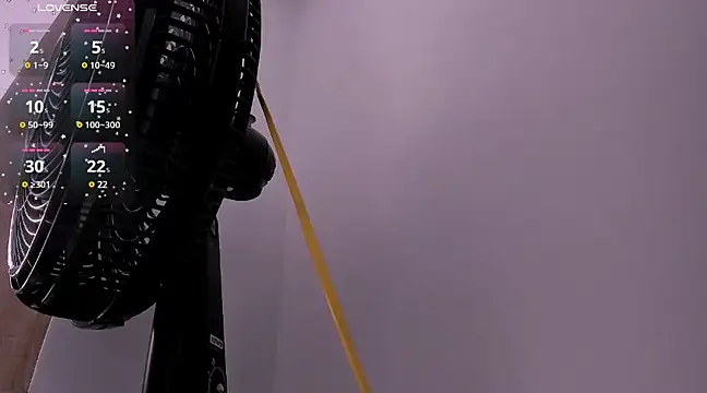 Snapshot of AmaiaFerrer chatting on December 12, 2:44 pm AmaiaFerrer online show from December 12, 2:44 pm