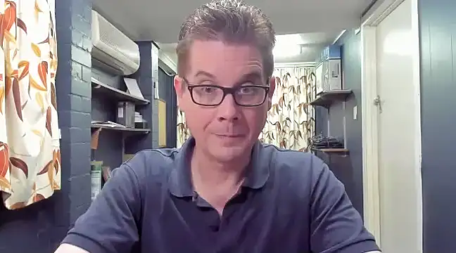 Snapshot of tilobinder chatting on January 3, 4:27 pm tilobinder online show from January 3, 4:27 pm