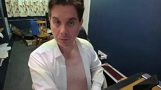 tilobinder online show from March 27, 4:29 pm