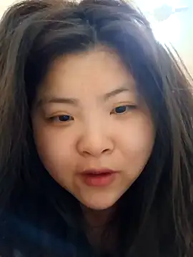 hello098712 online show from February 6, 9:11 am