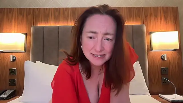 LouiseTswing online show from January 3, 7:07 pm