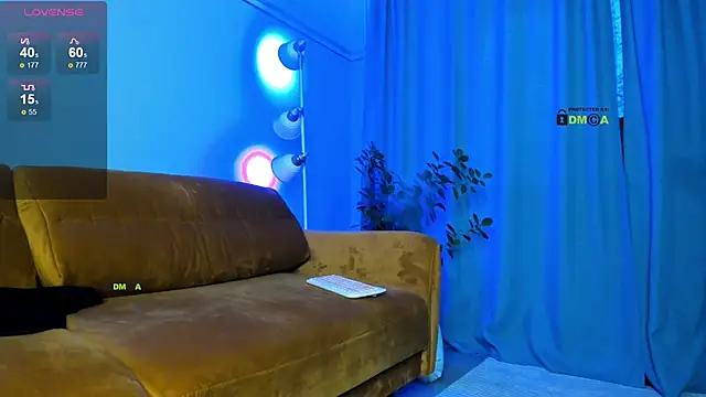 Snapshot of Your_dream_Alice chatting on January 20, 1:53 pm Your dream Alice online show from January 20, 1:53 pm