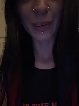 MissMidnightUK online show from May 16, 12:18 am