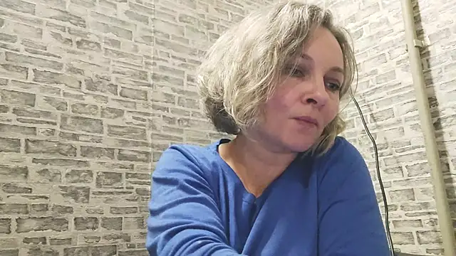 EdithManning online show from January 24, 6:35 pm