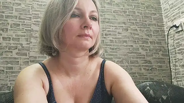 EdithManning online show from March 18, 6:25 am