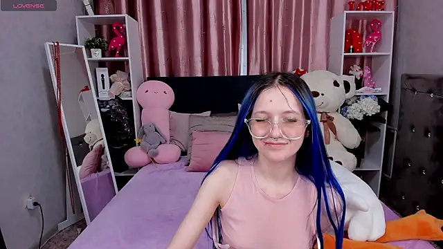 Snapshot of MiaKarlos chatting on March 22, 1:11 am MiaKarlos online show from March 22, 1:11 am