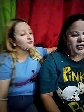 katieeandsharonn online show from March 23, 6:47 am