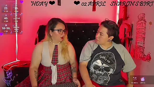 katieeandsharonn online show from March 31, 1:55 pm