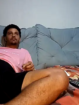 Snapshot of gugao666 chatting on December 17, 1:07 am gugao666 online show from December 17, 1:07 am