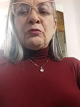 miisevvie  online show from March 11, 2:32 am