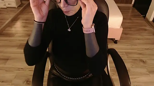 Sam mansson66 online show from November 13, 1:32 pm