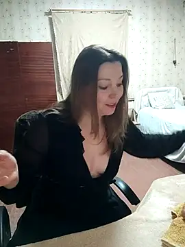 Snapshot of VselenaSun402 chatting on November 10, 11:20 am VselenaSun402 online show from November 10, 11:20 am