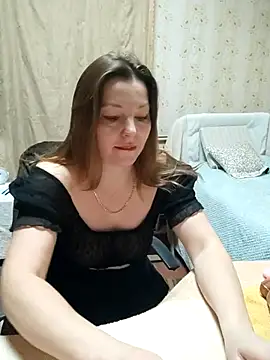 Snapshot of VselenaSun402 chatting on November 18, 10:52 am VselenaSun402 online show from November 18, 10:52 am