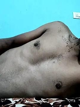 Snapshot of Tamildickxxx chatting on December 3, 3:41 am Tamildickxxx online show from December 3, 3:41 am