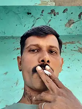 Snapshot of Tamildickxxx chatting on March 5, 4:56 am Tamildickxxx online show from March 5, 4:56 am