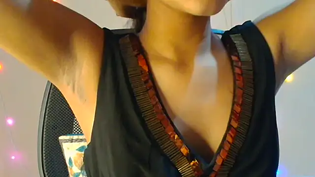 Chandani-Love online show from June 1, 3:25 pm