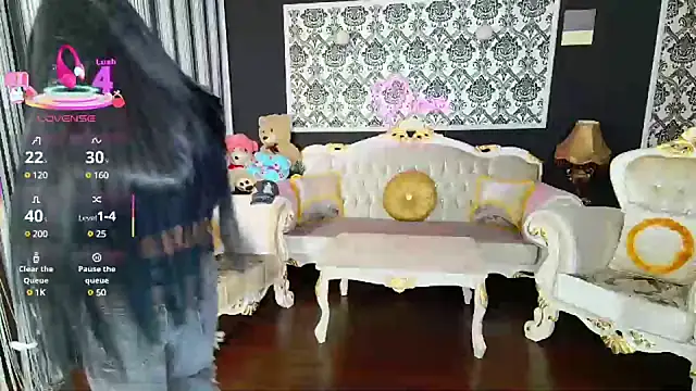 Snapshot of AllWay chatting on March 21, 10:06 pm AllWay online show from March 21, 10:06 pm