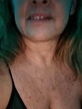 Kasandra Ho online show from January 14, 1:22 am