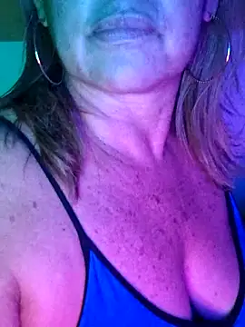 Kasandra Ho online show from March 28, 2:38 pm