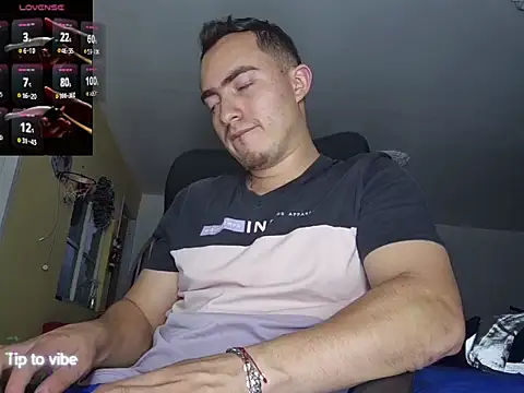 dragon1006 online show from November 25, 2:33 am