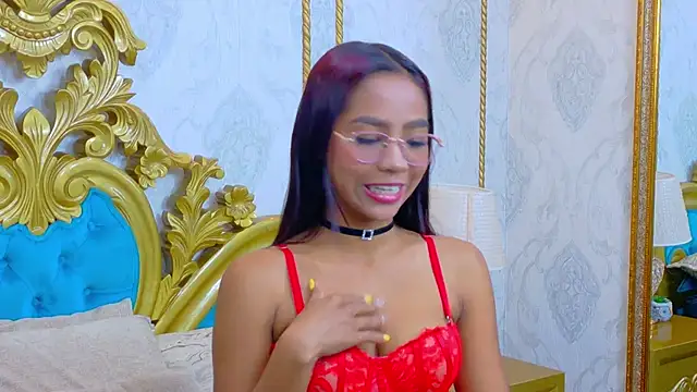 LucyLeah online show from October 18, 1:56 pm